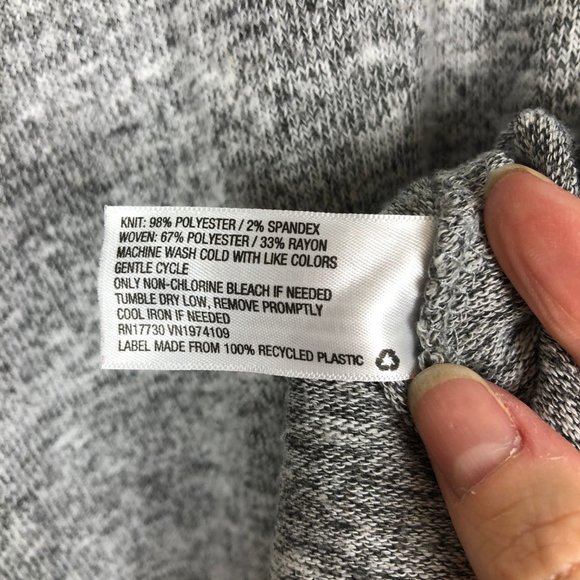 Knox Rose Tunic Sweater Gray & Red Plaid Flowy Comfy Bohemian Long Sleeve Small - Picture 5 of 6